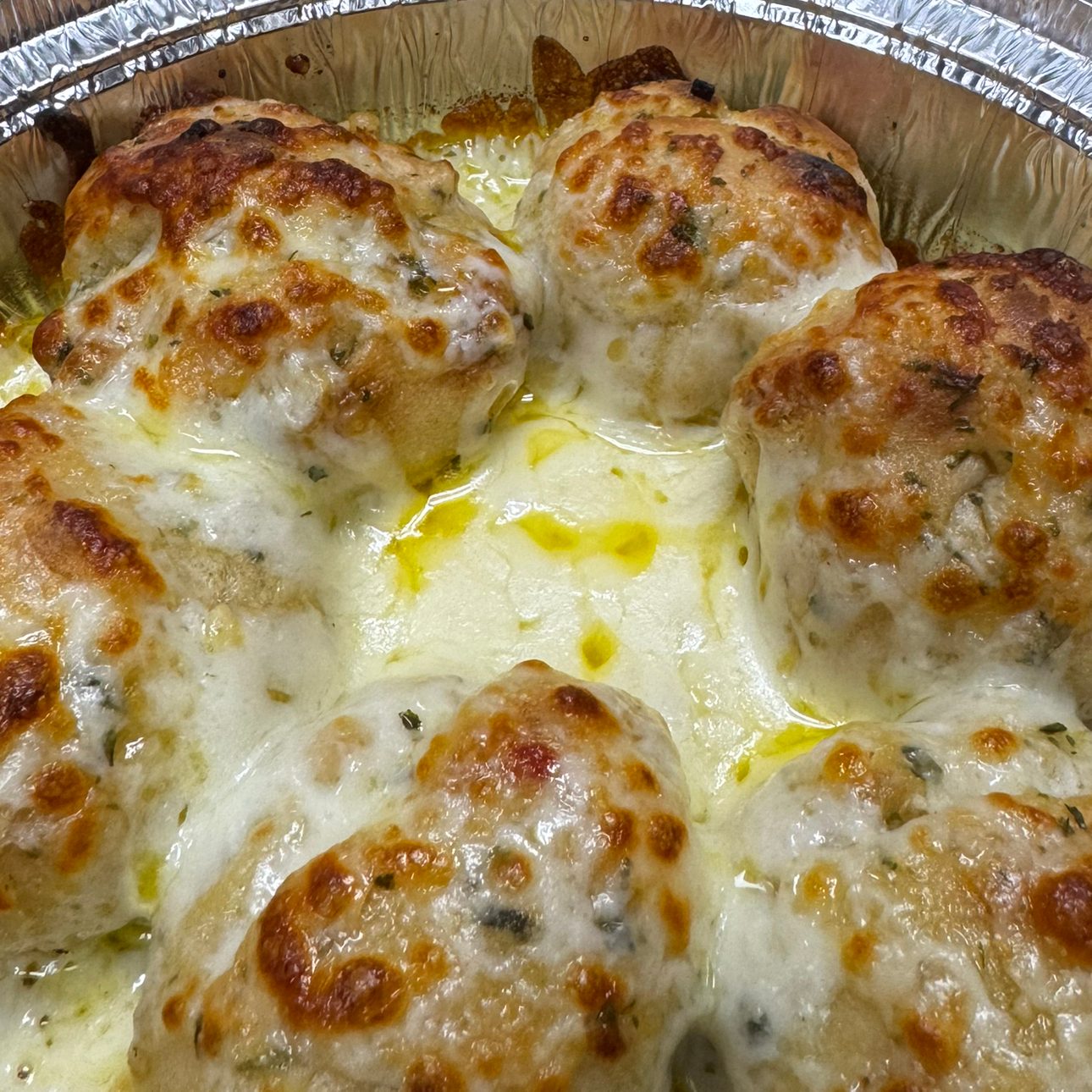 Garlic Knots - 6 Pcs.